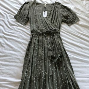 Faux wrap polka-dot midi dress
